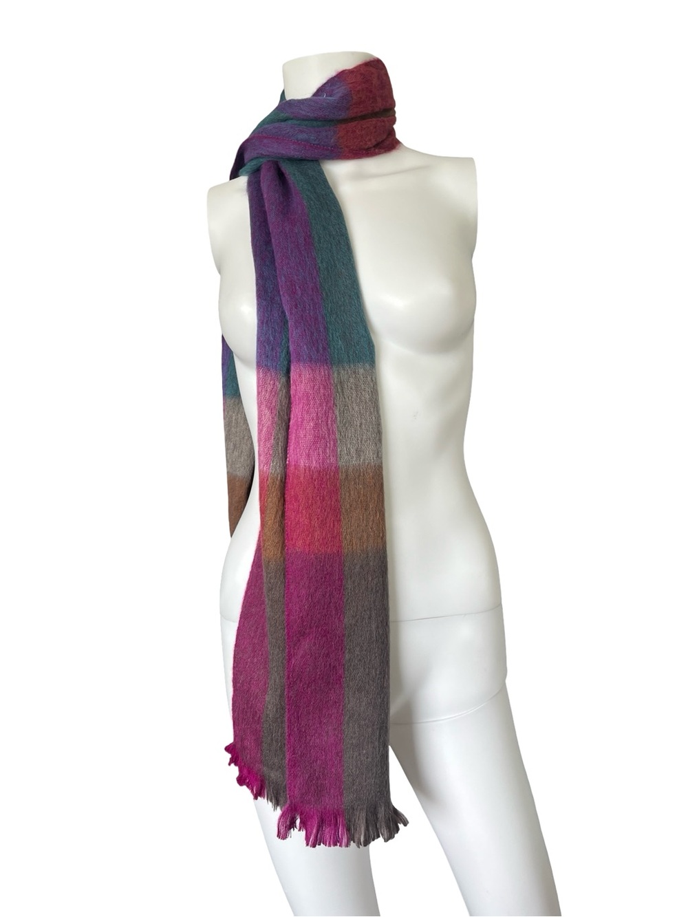 Uno Alla Volta Fuzzy Alpaca Scarf Multicolor Colorblock Plaid Soft Knit Fringe